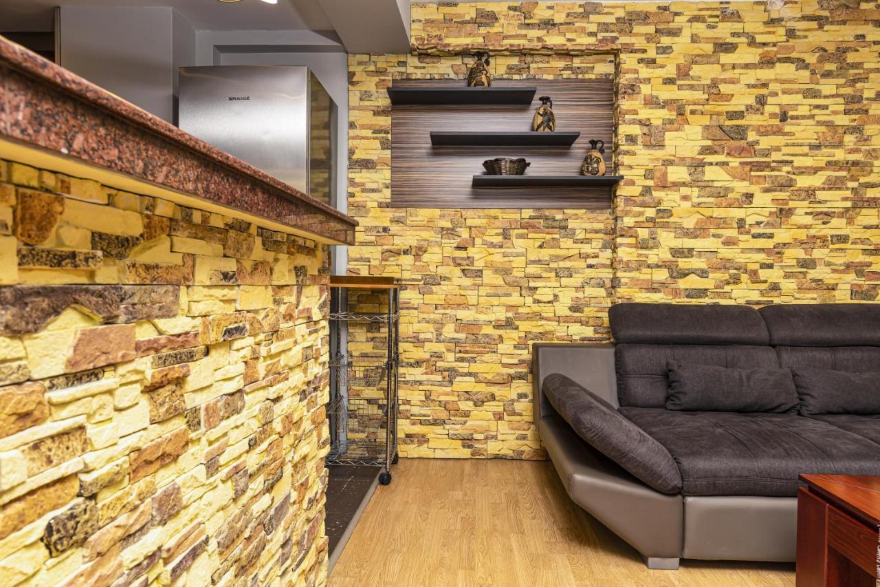 1Bd Apartment - 5 Mins To The City Centre By Flat Mаnager 플로브디프 외부 사진